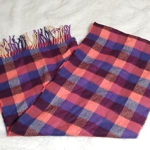 Manhattan Hat Company plaid acrylic scarf